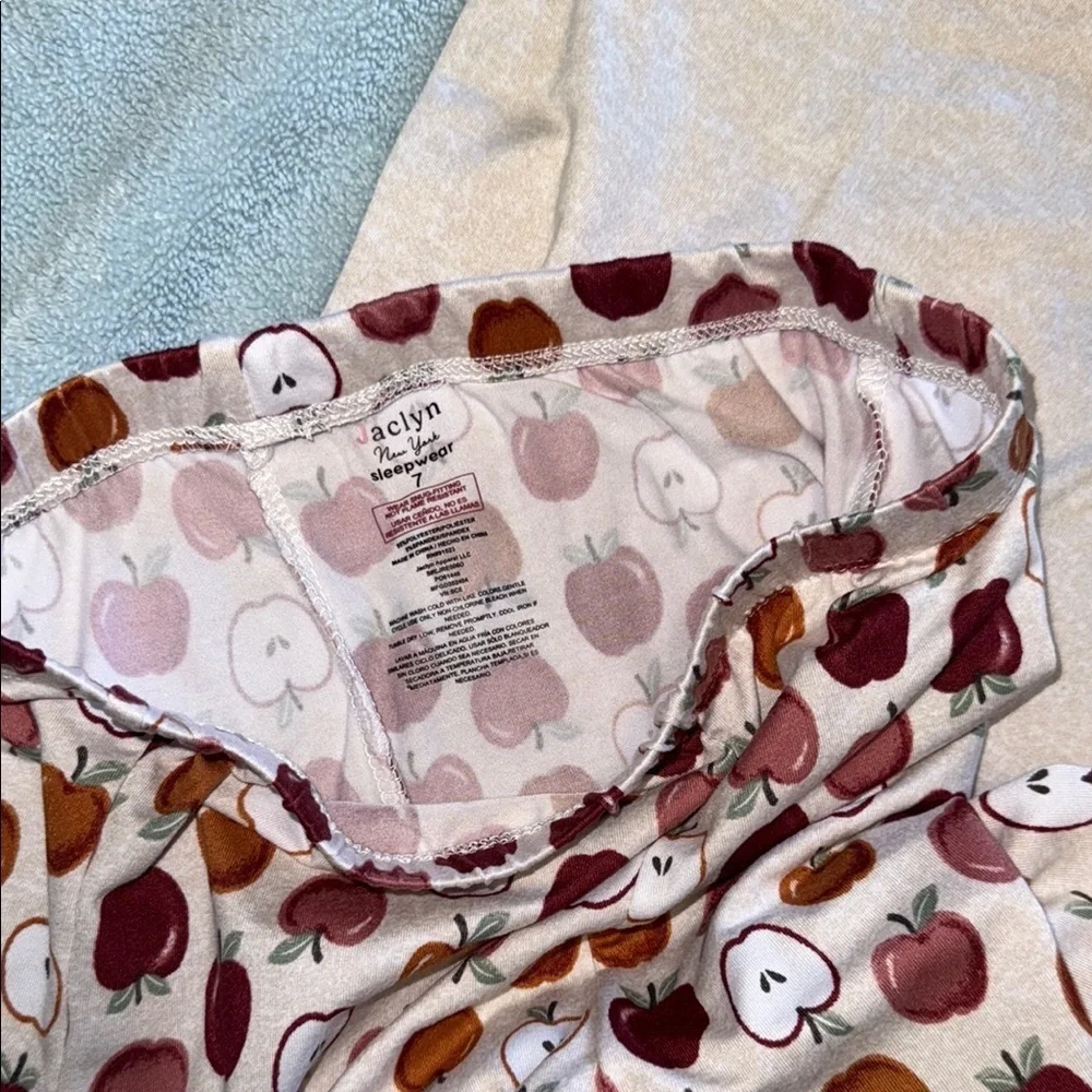 Cute Apple Print Pajama Set